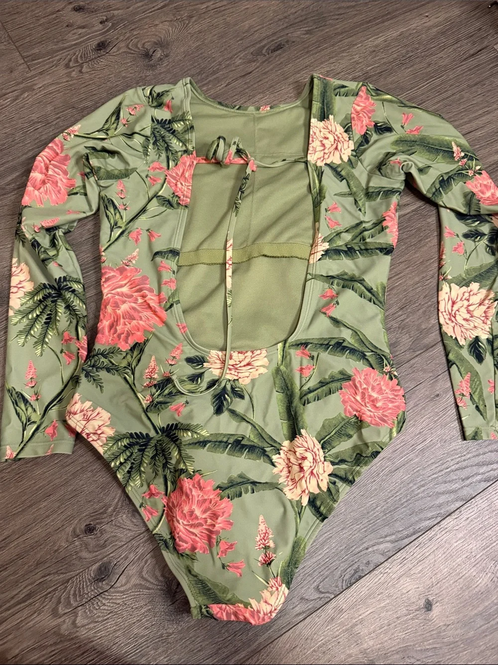 Agua Bendita long sleeve